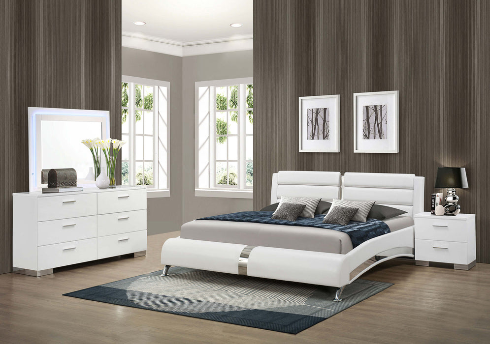 Jeremaine Bedroom Set with LED Mirror Glossy White