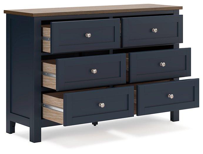 Landocken Dresser